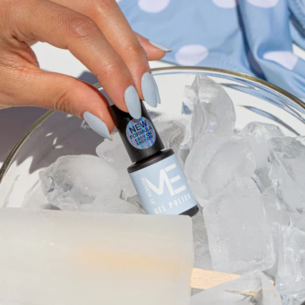 230 ME FROSTBITE GEL POLISH - Image 5