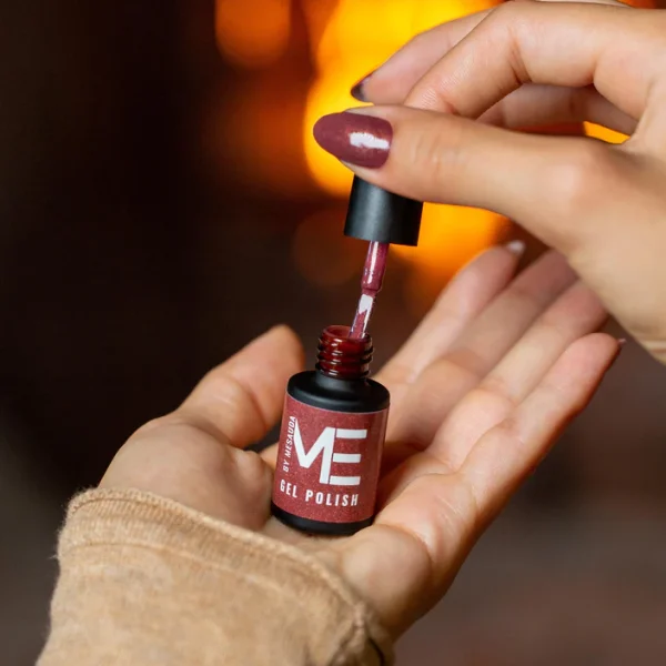 261 ME FIREPLACE GEL POLISH - Image 3